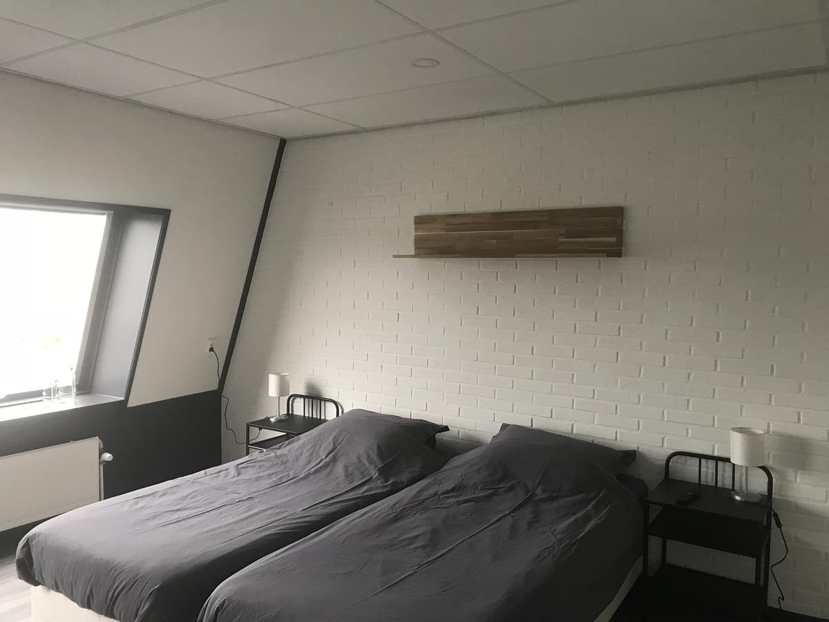 Hotel De Raket Rogat Luaran gambar